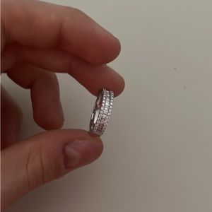 Diamond 0.5 carot white gold 14 karat engagement ring size 7.5